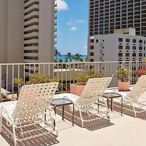 2* Hotel Ewa Waikiki