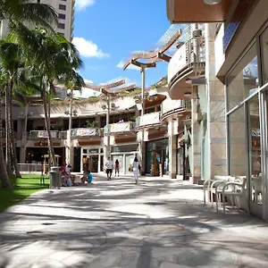 Курортный комплекс Embassy By Hilton Waikiki Walk, Гонолулу